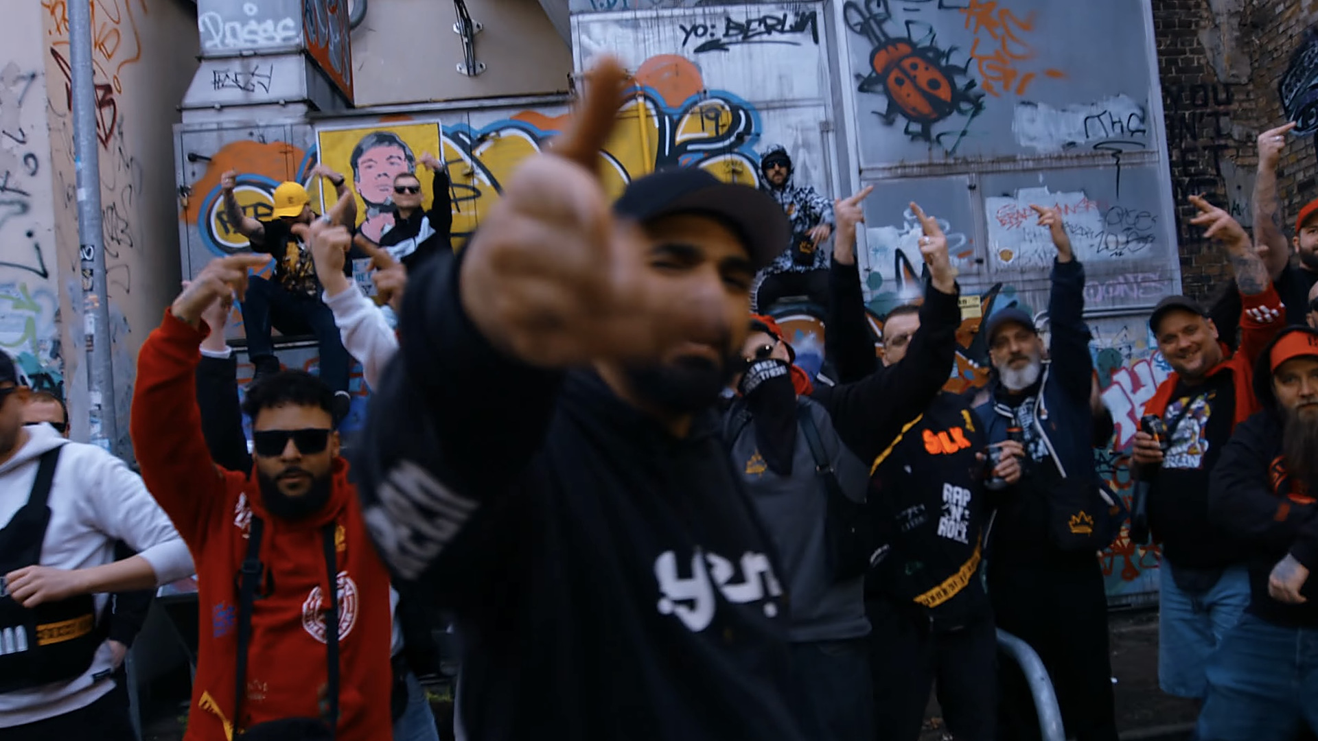 YZN mit Crew